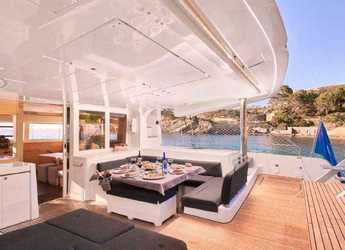 Rent a catamaran in Marina di Portisco - Lagoon 52F