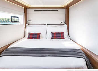 Rent a catamaran in Agana Marina - Sunsail 46 Cat (Classic)