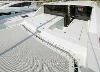 Rent a catamaran in Agana Marina - Sunsail 404 (Classic)
