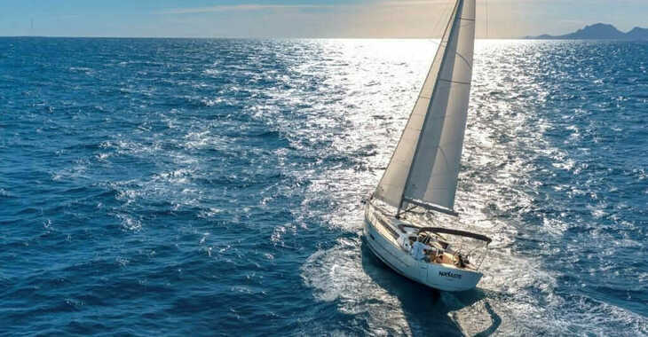 Rent a sailboat in Cagliari port (Karalis) - Dufour 360 Grand Large 