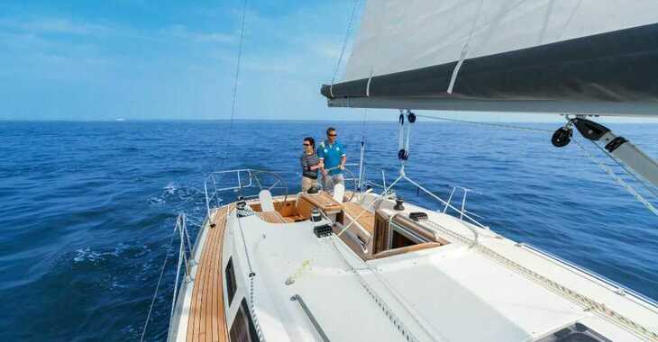 Rent a sailboat in Zadar Marina - Bavaria Cruiser 34 - 2 cab.