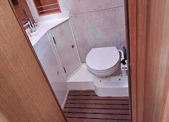 Noleggiare sailboat in Punat Marina - Bavaria C42