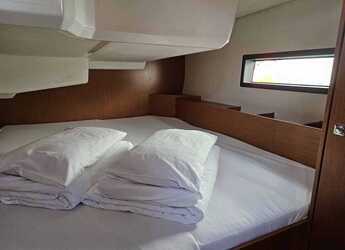 Noleggiare sailboat in Punat Marina - Bavaria C42