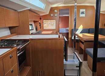 Noleggiare sailboat in Punat Marina - Bavaria C42