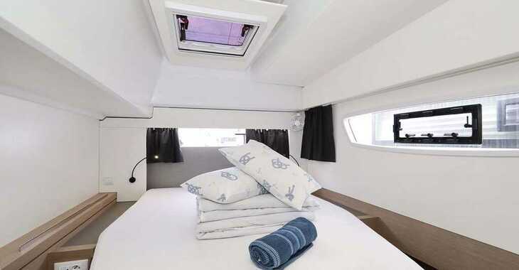 Rent a catamaran in SCT Marina Trogir - Fountaine Pajot Astrea 42 - 4 + 2 cab.