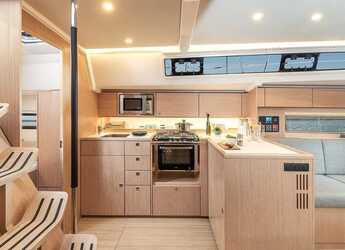Chartern Sie segelboot in Trogir (ACI marina) - Bavaria C42
