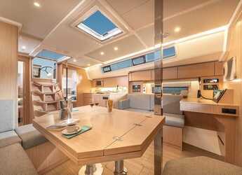 Chartern Sie segelboot in Trogir (ACI marina) - Bavaria C42