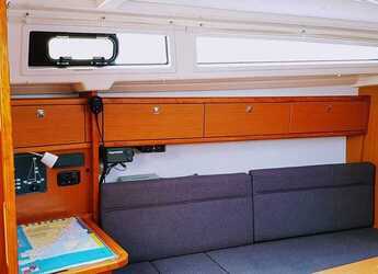 Louer voilier à Zadar Marina - Bavaria Cruiser 33