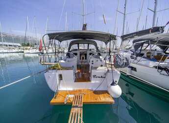 Alquilar velero en Marina Kastela - Elan Impression 40.1