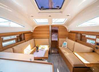 Alquilar velero en Marina Kastela - Elan Impression 40.1