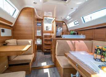 Alquilar velero en Marina Kastela - Elan Impression 40.1