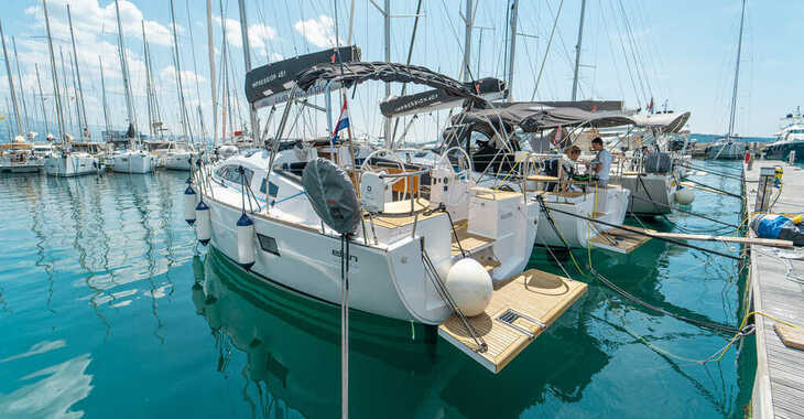 Alquilar velero en Marina Kastela - Elan Impression 45.1 - 3 cab.