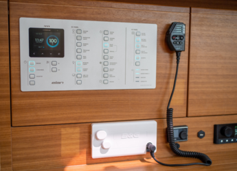 Alquilar velero en Marina Kastela - Elan Impression 45.1