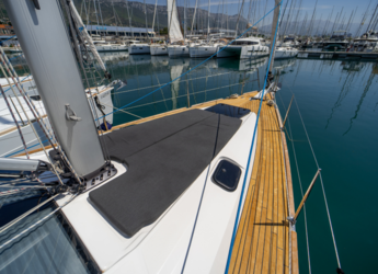 Alquilar velero en Marina Kastela - Elan Impression 45.1