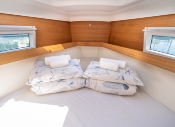 Alquilar velero en Marina Kastela - Elan Impression 45.1