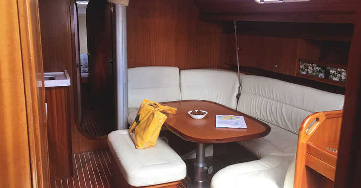 Chartern Sie segelboot in Marina Kastela - Salona 45