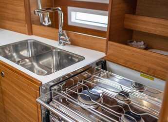 Alquilar velero en Marina Kastela - Elan Impression 45.1