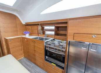 Alquilar velero en Marina Kastela - Elan Impression 45.1