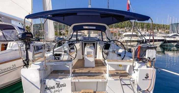 Rent a sailboat in Marina Kastela - Oceanis 38.1