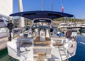 Rent a sailboat in Marina Kastela - Oceanis 38.1