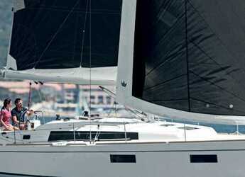 Rent a sailboat in Marina Zaton - Oceanis 38.1