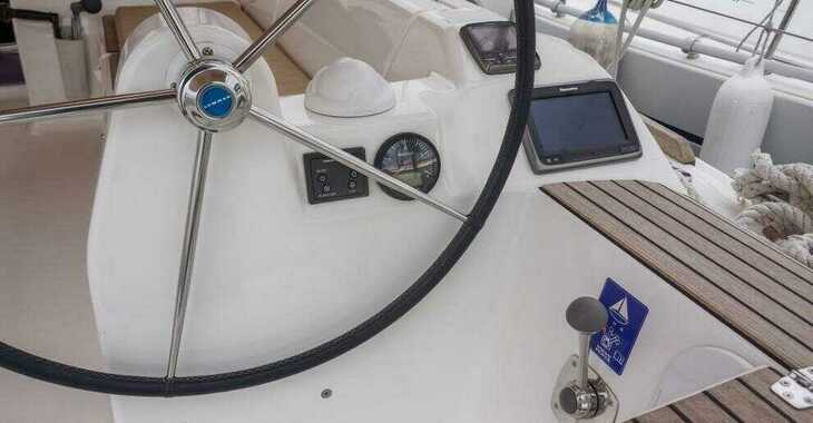 Rent a sailboat in Marina Zaton - Dufour 382 GL