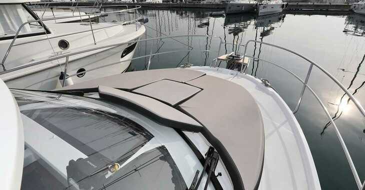 Rent a motorboat in Marina Kornati - Merry Fisher 895