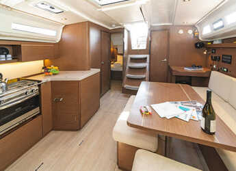 Alquilar velero en Rhodes Marina - Oceanis 40.1 (3+1 cab)