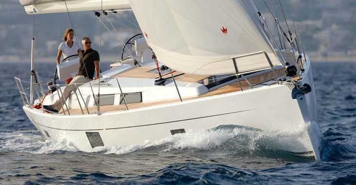 Rent a sailboat in Rhodes Marina - Hanse 455