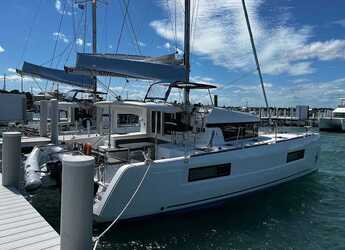 Rent a catamaran in TradeWinds Yacht Club - Lagoon 40 - 4 + 2 cab 