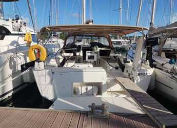 Rent a sailboat in Marina Le Marin - Dufour 430 GL