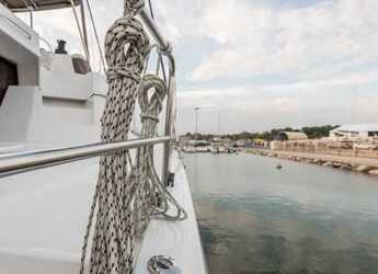Rent a catamaran in Anse Marcel Marina (Lonvilliers) - Bali 5.4 - 6 + 2 cab.