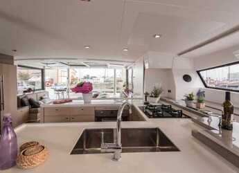 Rent a catamaran in Anse Marcel Marina (Lonvilliers) - Bali 5.4 - 6 + 2 cab.
