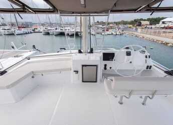 Rent a catamaran in Anse Marcel Marina (Lonvilliers) - Bali 5.4 - 6 + 2 cab.