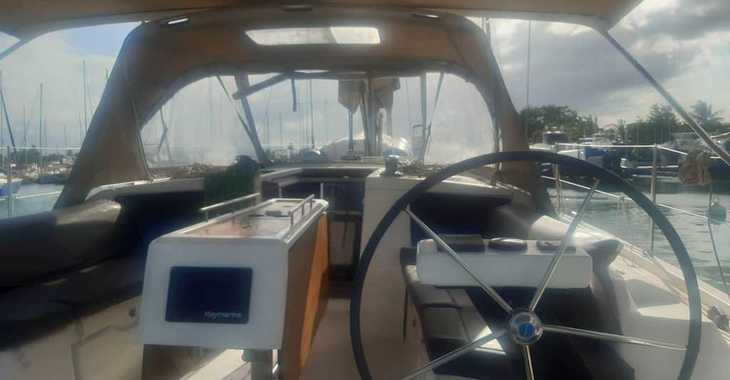 Chartern Sie segelboot in Anse Marcel Marina (Lonvilliers) - Dufour 390 GL