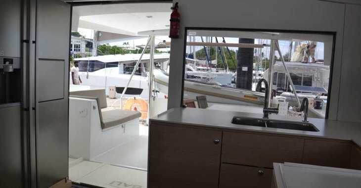 Rent a catamaran in Marina Bas du Fort - Bali 4.5 - 4 + 2 cab.