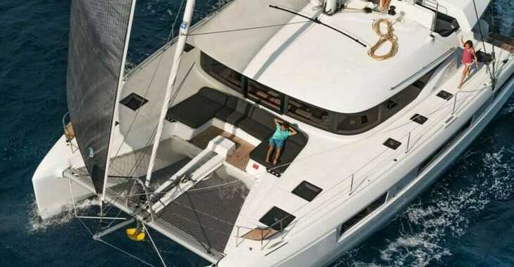 Rent a catamaran in Palm Cay Marina - Lagoon 50 - 6 + 1 cab.
