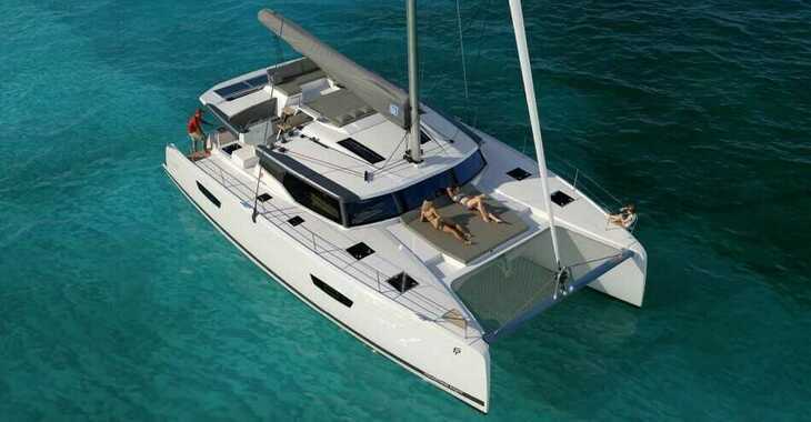 Rent a catamaran in Marina Cienfuegos - Fountaine Pajot Saona 47 Quintet - 5 + 1 cab.