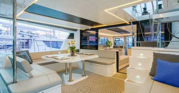 Rent a catamaran in Nelson Dockyard - Moorings 5000 (Club)