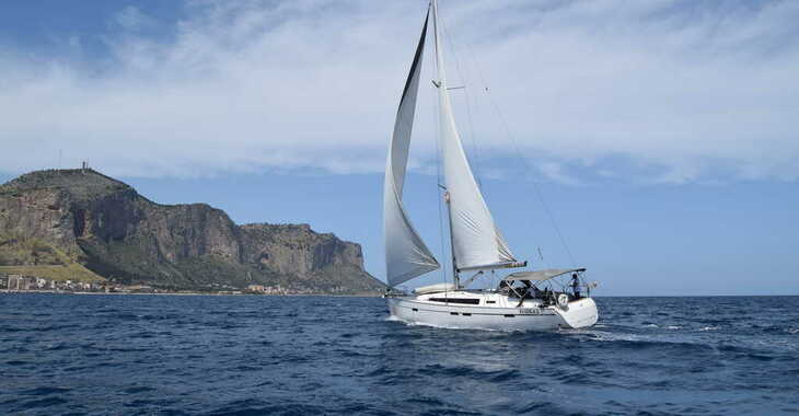 Rent a sailboat in Marina di Villa Igiea - Bavaria Cruiser 46 (8+2 berths)