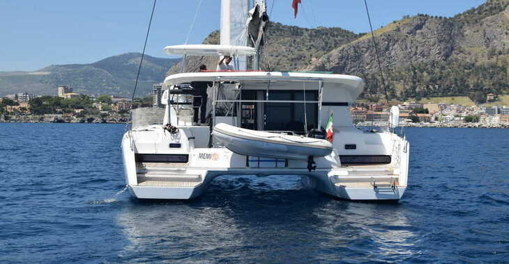 Rent a catamaran in Marina di Villa Igiea - Lagoon 42 (4+2)  A/C - WM- Gen