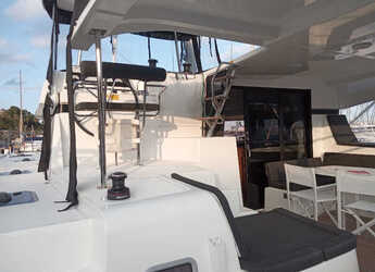 Chartern Sie katamaran in Marina di Villa Igiea - Lagoon 42 (4+2)  A/C - WM- Gen