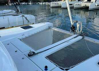 Rent a catamaran in Marina Le Marin - Lagoon 40