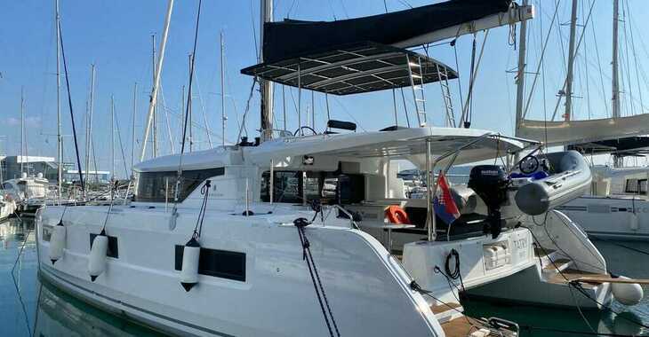 Chartern Sie katamaran in Marina Kastela - Lagoon 46 owner version
