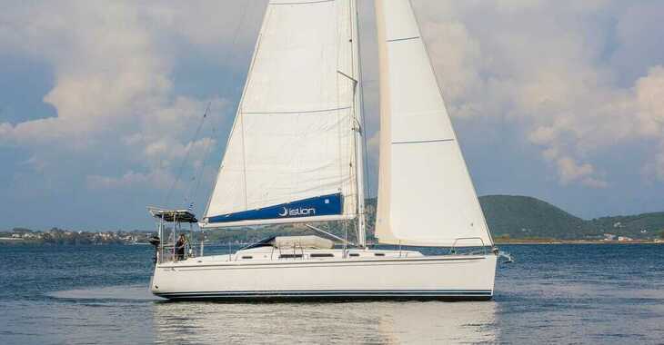 Rent a sailboat in Preveza Marina - Hanse 400.