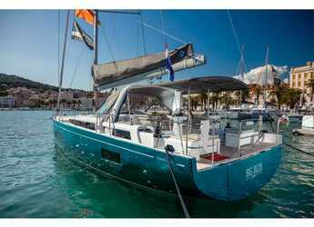 Rent a sailboat in Marina Split (ACI Marina) - Oceanis Yacht 54