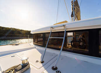 Rent a catamaran in Marina Mandalina - Lagoon 39 - 4 + 2 cab.