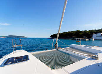 Rent a catamaran in Marina Mandalina - Lagoon 39 - 4 + 2 cab.