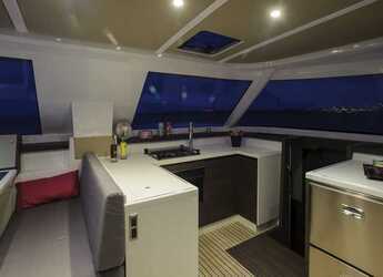 Chartern Sie katamaran in Anse Marcel Marina (Lonvilliers) - Nautitech 40 Open - 4 + 1 cab.
