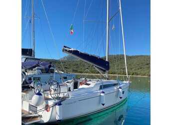 Louer voilier à Cala dei Sardi - Oceanis 34.1